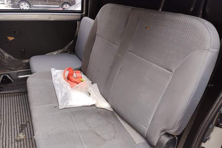 Used Wuling Rongguang S 2023 1.5L Base Version 5/7 Seats Left Rear Seat