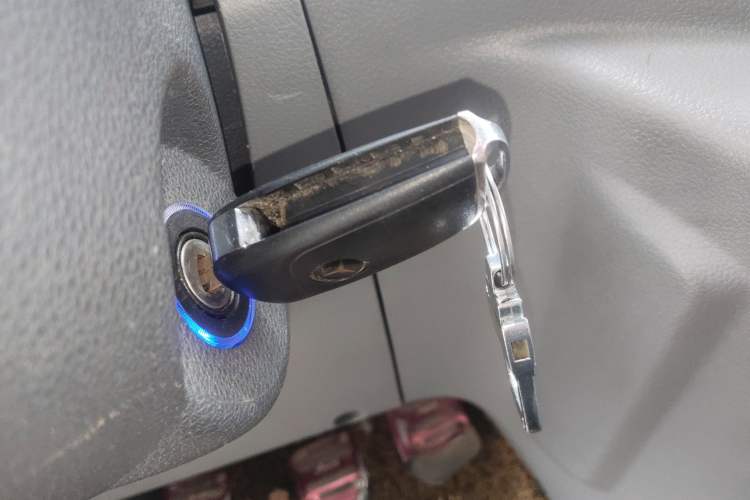 Used Foton Toano 2015 2.8T Commercial Version Short Wheelbase ISF2.8
