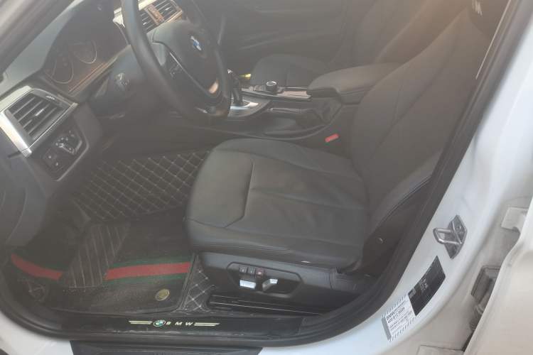 Used BMW 3 Series 2017 318Li Fashion Model