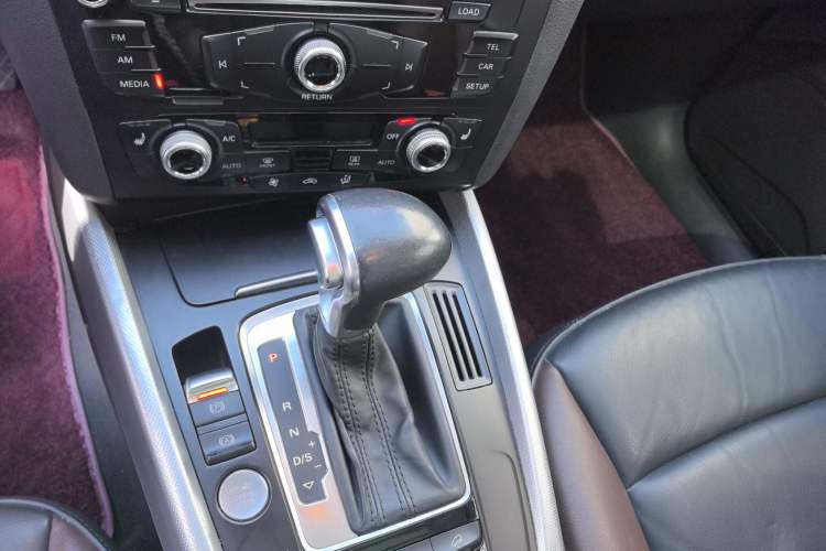 Used Audi Q5 2017 Plus 40 TFSI Technology Model