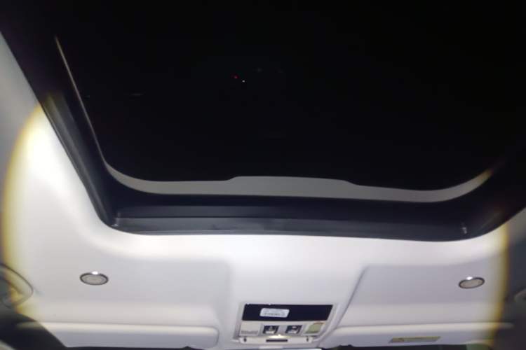 Used Land Rover Defender 2024 110 3.0T P400 XS Headliner