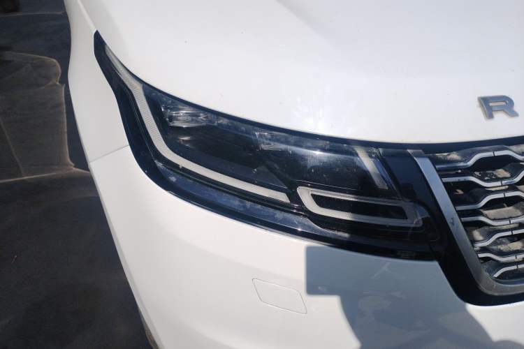 Used Land Rover Range Velar 2018 P380 S Right Front Headlight