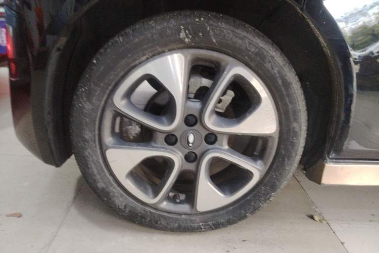 Used ORA White Cat 2022 Xiaoyue Mao Edition 401 km Flagship Model Lithium Ternary
