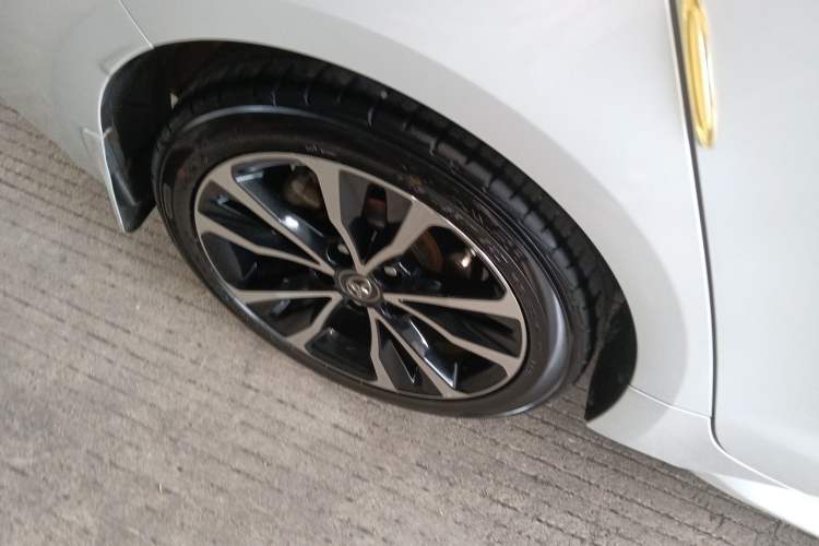 Used Toyota Levin 2021 185T CVT Sport Edition Right Rear Wheel Hub