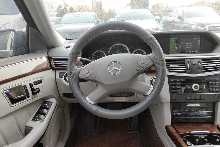 Used Mercedes-Benz E-Class 2012 E 300 L Elegant Model