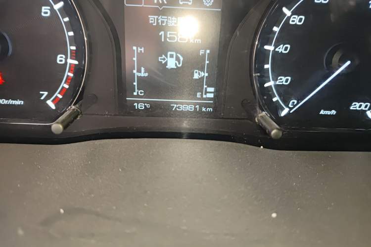 Used CHANGAN OSHAN X70A 2018 1.5L Manual Luxury Model