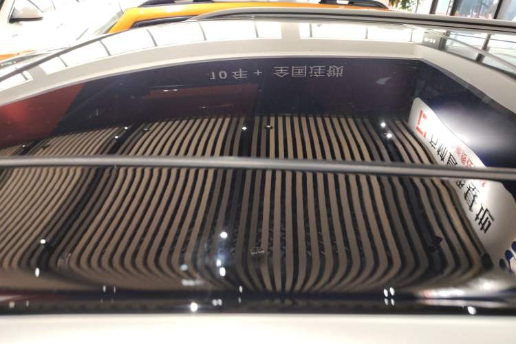 Used SOL X8 PLUS 2023 1.5 TGDI DCT Smart Home Edition 7-Seater