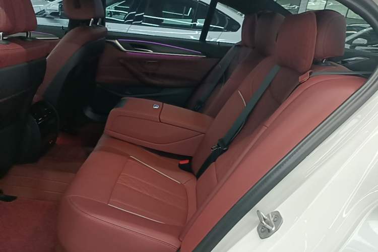 Used BMW 5 Series 2023 Restyled 530Li Leading Edition M Sport Package