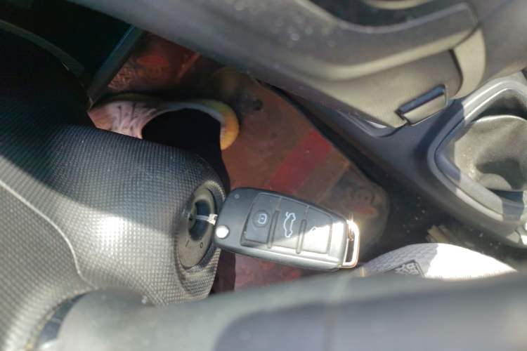 Used BYD F0 2010 Shangkui Patriotic Edition 1.0L XuanKu Model Vehicle Key