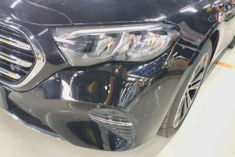 Used Mercedes-Benz E-Class New Energy 2024 E 350 e L Plug-in Hybrid Sedan Left Front Headlight