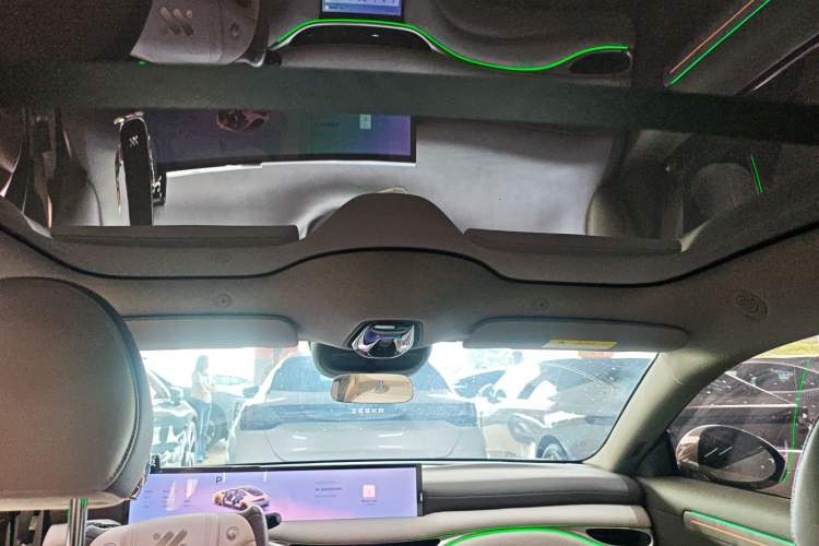 Used IM L6 2025 Max Headliner