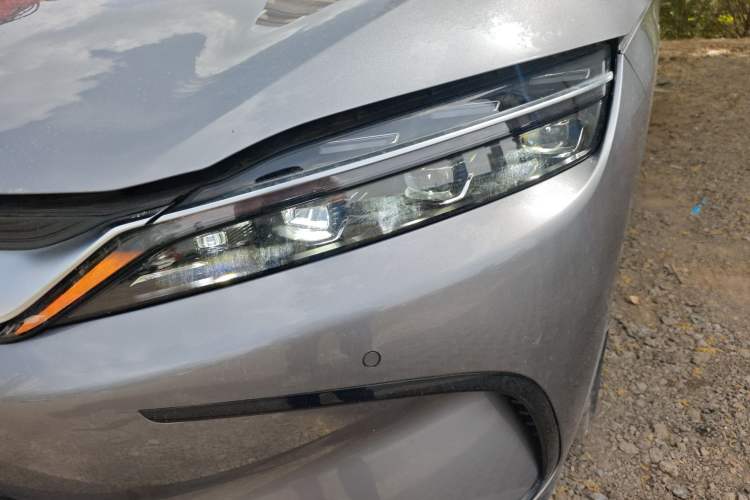 Used BYD Han 2022 EV Genesis Edition 715 km Front-Wheel-Drive Flagship Model Left Front Headlight