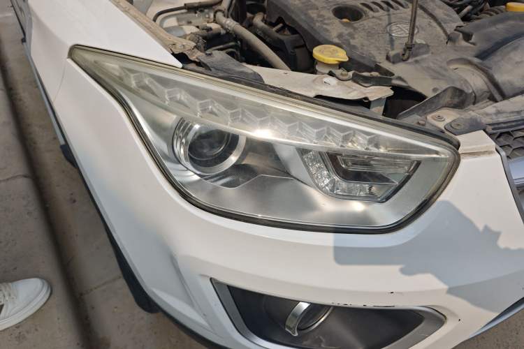 Used Bestune X80 2013 2.0L automatic comfort version
