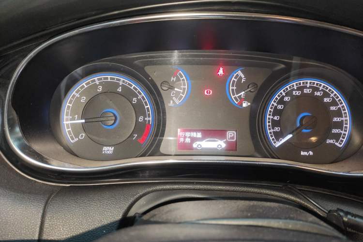 Used Fiat Viaggio 2012 1.4T Automatic Enjoyment Edition Instrument Cluster