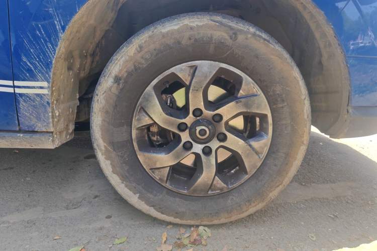 Used Great Wall Poer 2021 2.0T Commercial Version Automatic Diesel 4x4 Elite Long-Box GW4D20M Right Front Wheel Hub