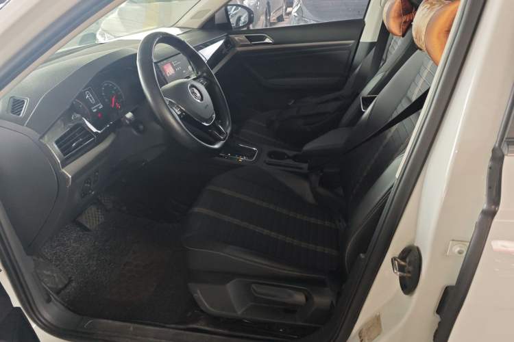 Used Volkswagen Lavida 2018 Hatchback 200TSI DSG Comfort Edition China V Standard Left Front Seat