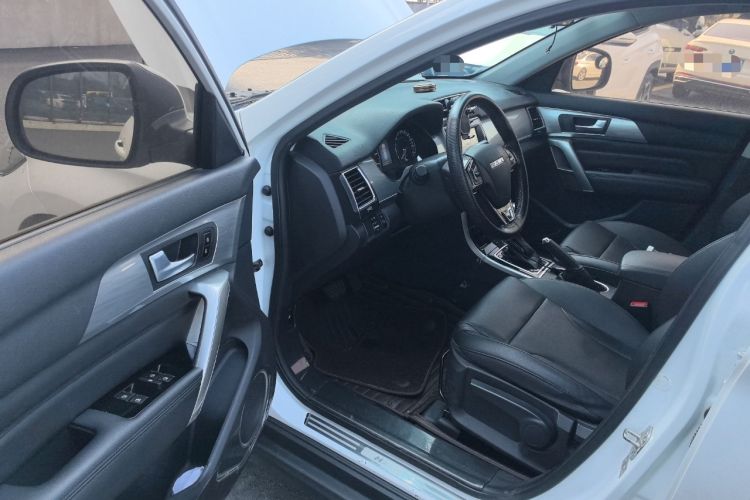 Used Haval H2 2016 Red Label 1.5T Automatic Two-Wheel Drive Elite Model
