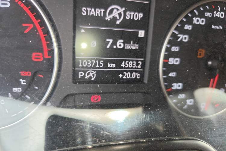 Used Audi A3 2015 Sportback 35 TFSI Millionth Anniversary Comfort Model Odometer Close Up