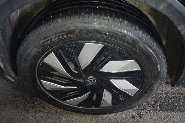 Used Venucia V DD-i 2023 110 km iE Version
