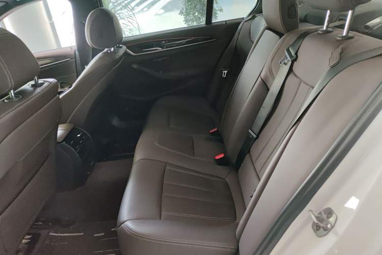 Used BMW 5 Series 2020 525Li M Sport Package
