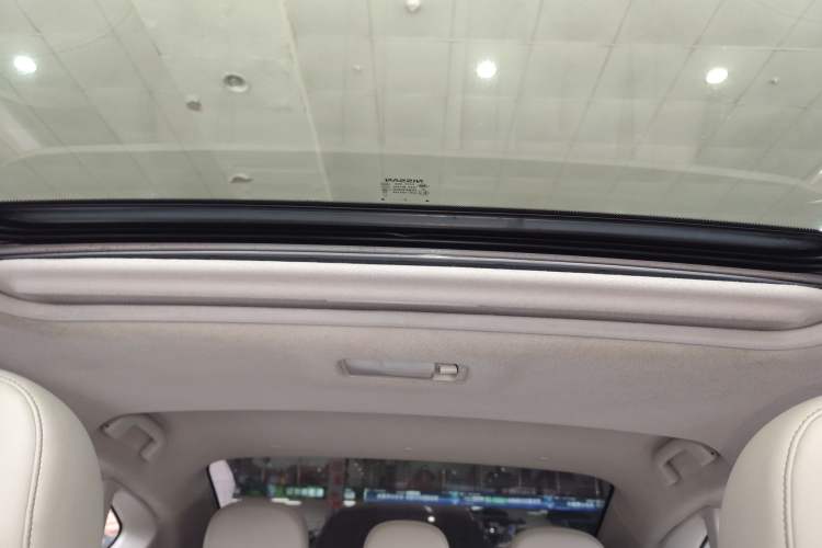 Used Nissan Sylphy 2018 1.6XV CVT Deluxe Edition Headliner