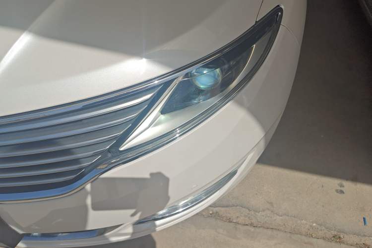 Used Lincoln MKZ 2014 2.0T Luxury Edition
