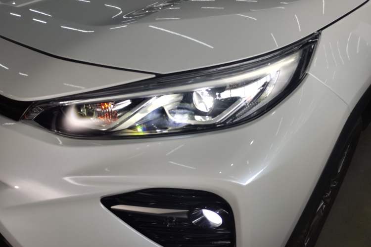 Used Toyota Wildlander 2023 2.0L CVT Four-Wheel Drive Luxury PLUS Edition
