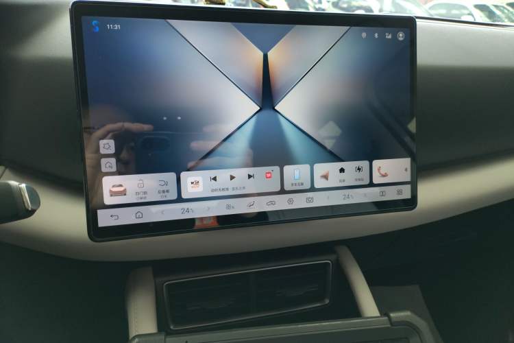 Used BYD Yuan UP 2025 Intelligent Driving Version 401 KM Dynamic Edition
