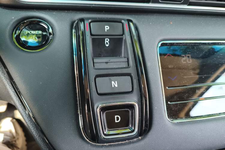 Used Honda Odyssey 2024 2.0L eHEV Sharp & Smart Edition