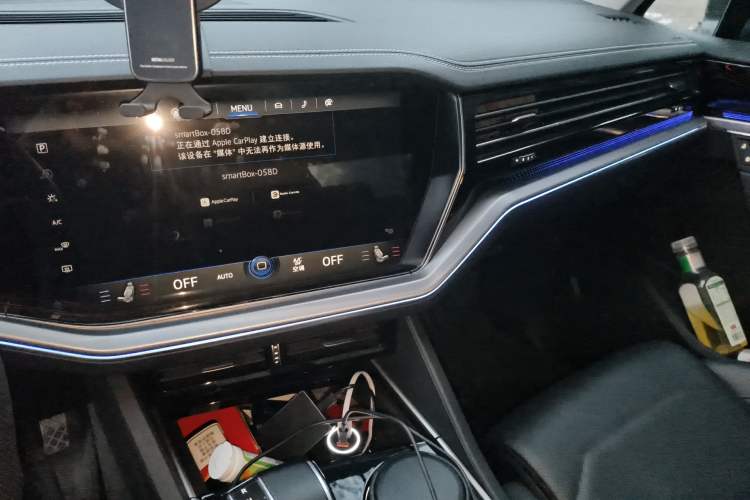 Used Volkswagen Touareg 2022 3.0 TSI Luxury Edition Black Diamond Sport Package Audio And AC Panel