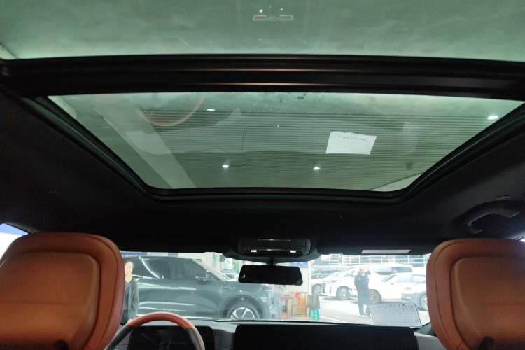 Used Lincoln Aviator 2024 3.0T V6 All-Wheel-Drive Elegance Edition Six Seats