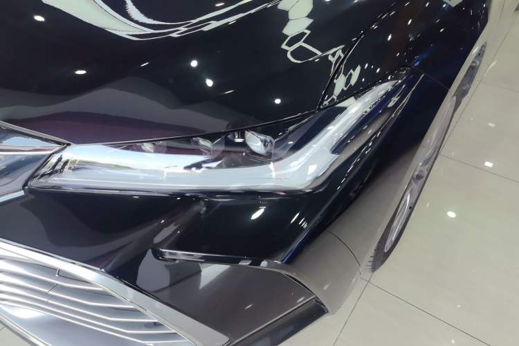 Used Toyota Avalon 2024 2.0L Luxury Edition
