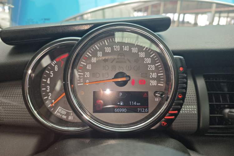 Used MINI 2014 1.5T COOPER Fun Instrument Cluster