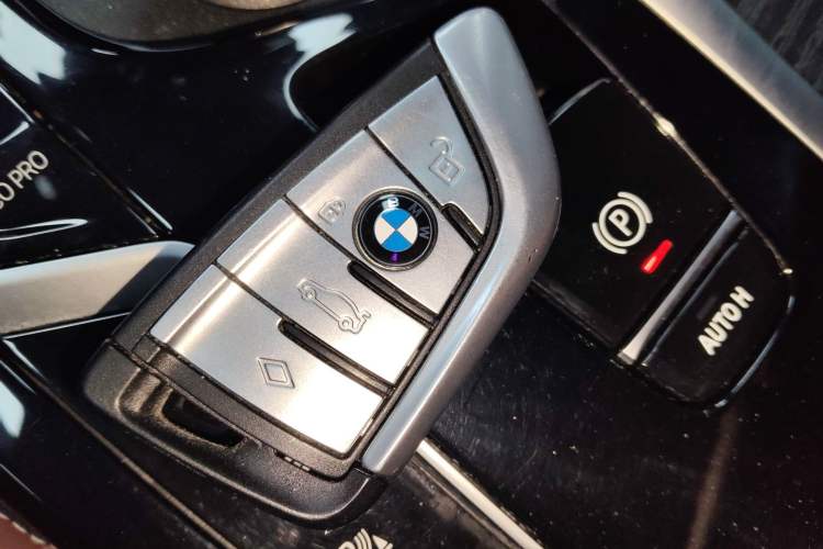 Used BMW 5 Series 2021 530Li Leading Model M Sport Package