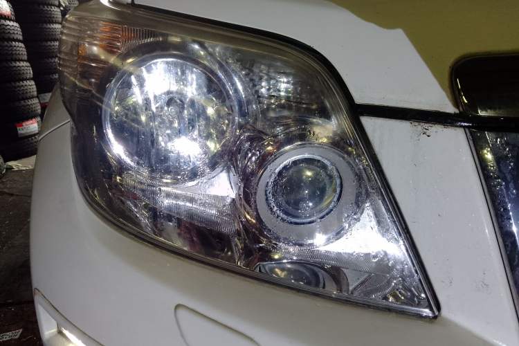 Used Toyota Prado  Right Front Headlight