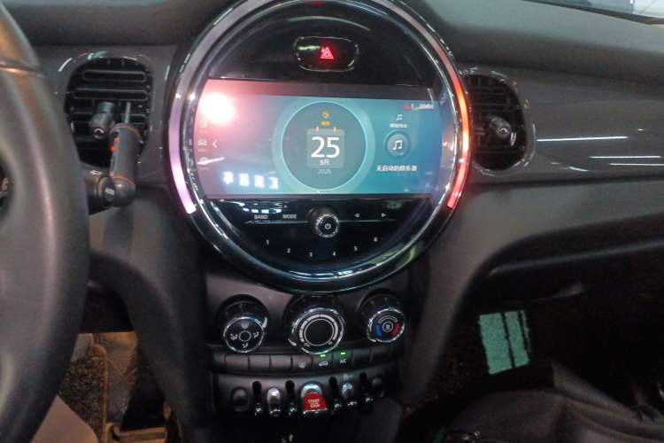 Used MINI 2022 Updated 1.5T ONE