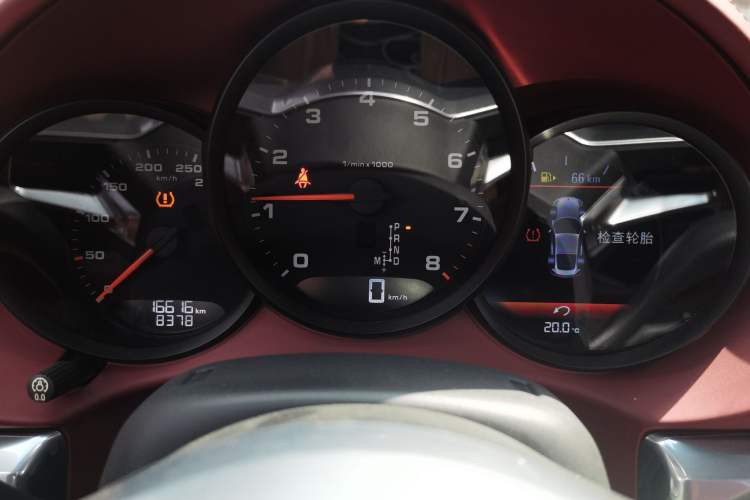 Used Porsche 718 2018 Cayman 2.0T
