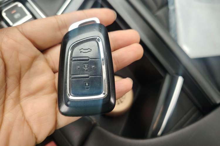 Used Dongfeng Aeolus AX7 2019 1.6T Automatic AI Navigation Model China V Standard
