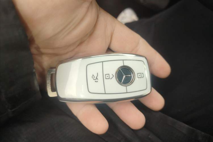 Used Mercedes-Benz GLB 2024-Year Restyled GLB 200 Dynamic Edition
