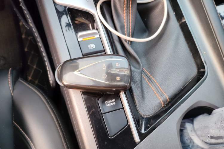 Used CHANGAN OSHAN X7 PLUS 2023 Enjoy Edition 1.5T Automatic Prestige 7-Seater Vehicle Key