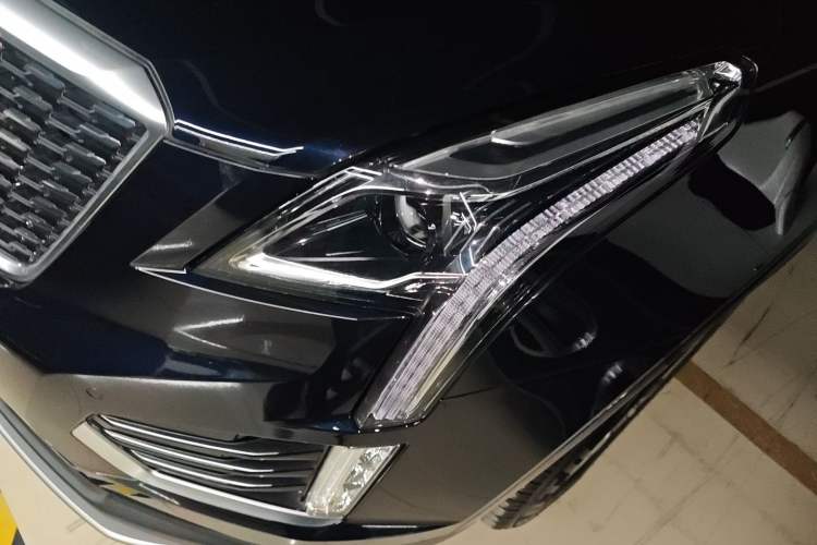 Used Cadillac XT5 2022 2.0T Two-Wheel Drive Luxury Version