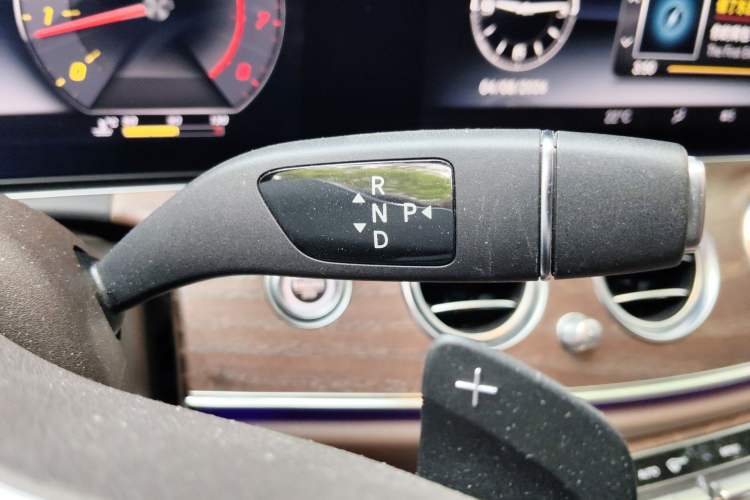 Used Mercedes-Benz E-Class 2020 E 300 L Stylish Model Gear Lever