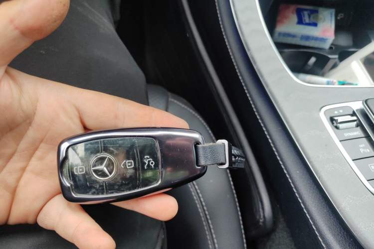 Used Mercedes-Benz E-Class 2021 Restyled E 300 L Sporty and Stylish Edition

