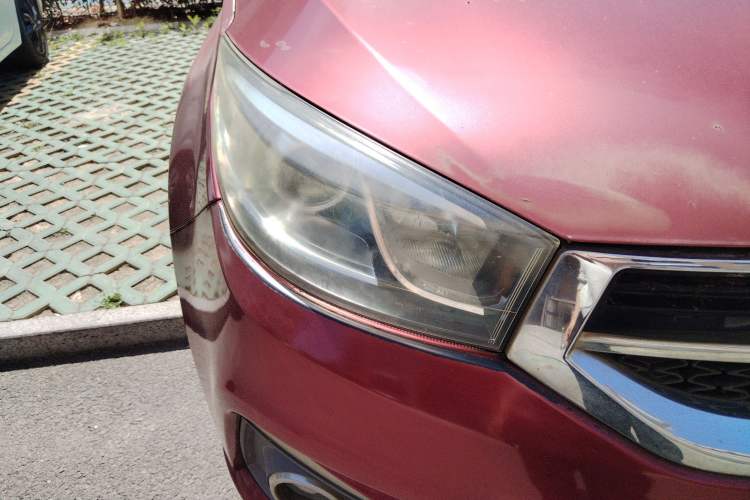 Used Chery Tiggo 3 2014 1.6L Manual Zhishang Edition Right Front Headlight