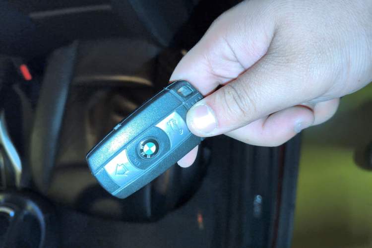 Used BMW X1 2015 xDrive20i Fashion Model Vehicle Key