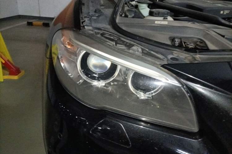 Used BMW 5 Series 2014 525Li Leading Model