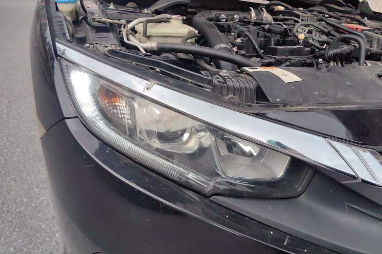 Used Honda Civic 2016 180TURBO CVT Comfort Version Right Front Headlight