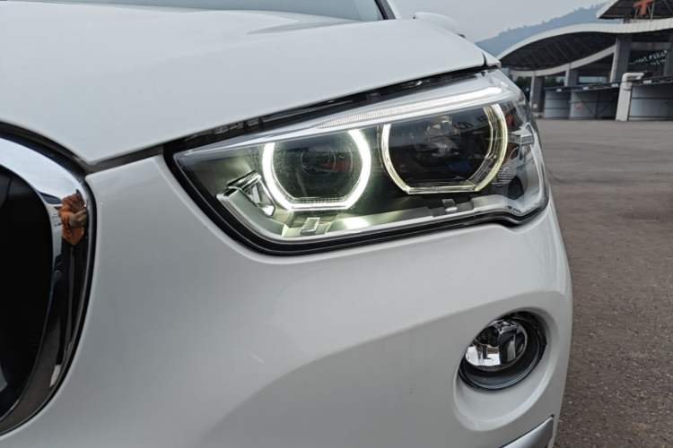 Used BMW X1 2018 sDrive18Li Luxury Model
