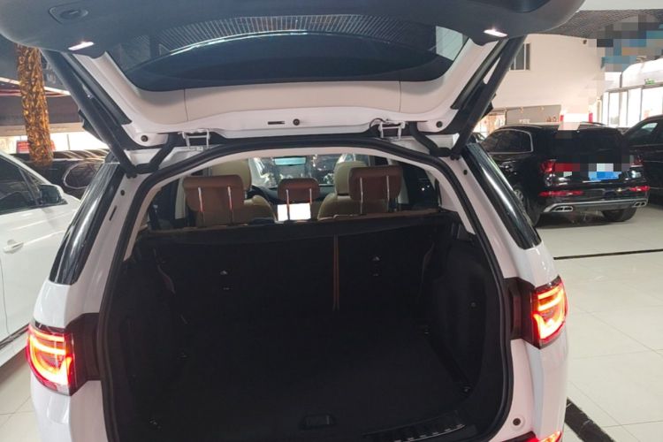 Used Land Rover Discovery Sport 2024 Luxury Custom Edition Trunk