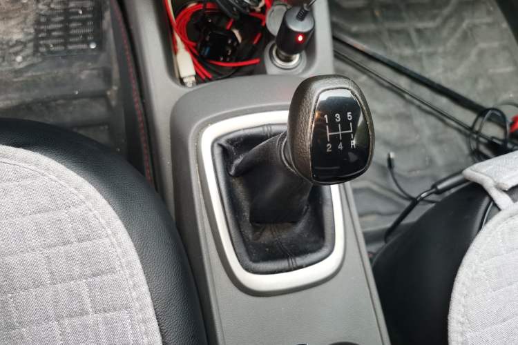 Used Chevrolet Sail 2015 Sail 3 1.3L Manual Ideal Edition